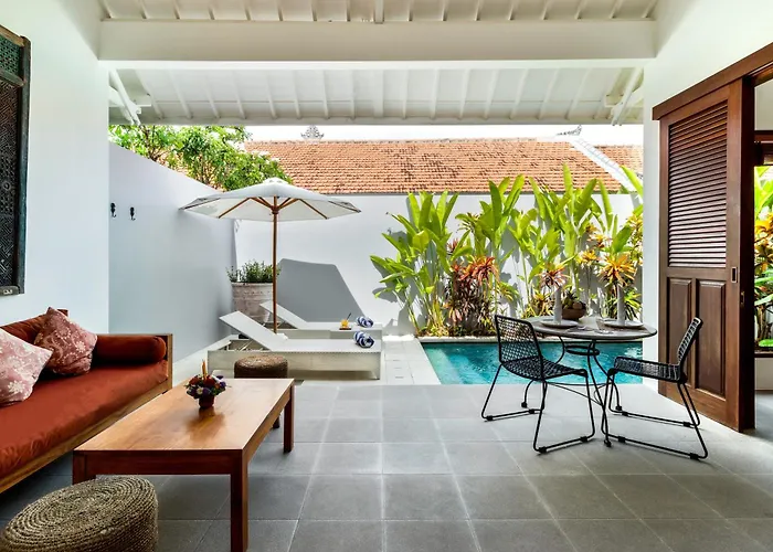 Perfect For Couples And Solo Travellers